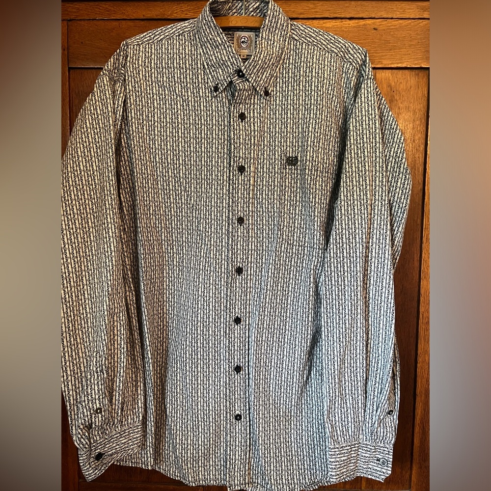 Men’s Medium Cinch western shirt